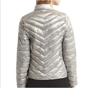 GAP Women’s Puffer Jacket Small Gray Silver Metallic PrimaLoft Quilted Full Zip